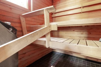 Electric heated indoor sauna of Evo Ruuhijärvi's main building.