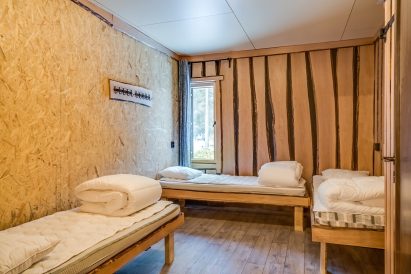The triple bedroom on the ground floor of Tavastia Privacy.